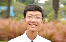 Thầy Nguyễn Quách Tùng Châu