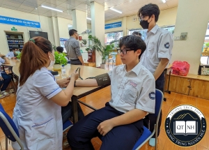 KHÁM SỨC KHỎE ĐỊNH KỲ CHO HỌC SINH TRƯỜNG THCS, THPT QUANG TRUNG NGUYỄN HUỆ