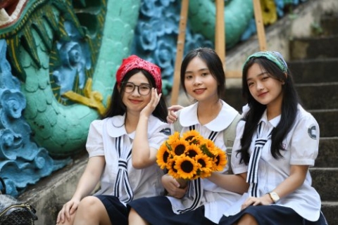 Giới thiệu Trường THCS, THPT Quang Trung Nguyễn Huệ